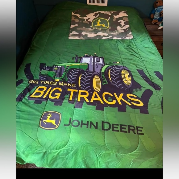 Bedding Full Size John Deere Comforter And Sham Camo Poshmark